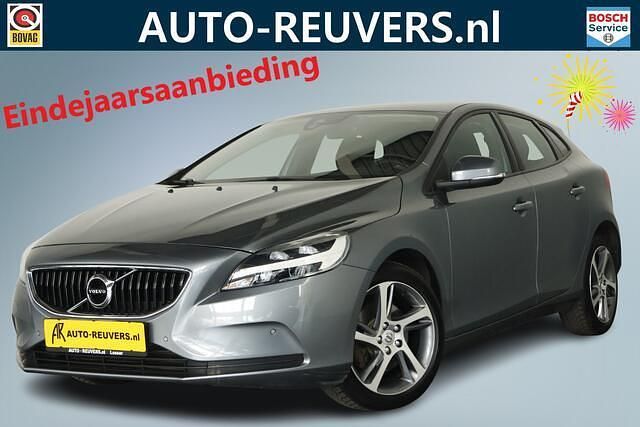 Grijs Gebruikt 2017 Volvo V40 Momentum Hatchback | € 15.900 (Eerlijke prijs) - Afbeelding 1/4