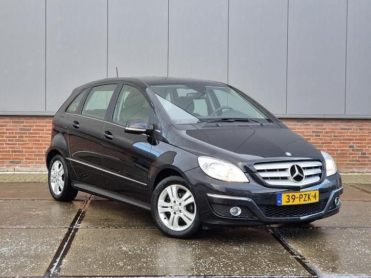 Gebruikt 2011 Mercedes B160 Business MPV | € 5.500 (Eerlijke prijs) - Afbeelding 1/4