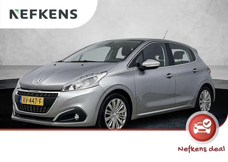 Grijs Gebruikt 2019 Peugeot 208 Allure Hatchback | € 9.980 (Super prijs) - Afbeelding 1/3