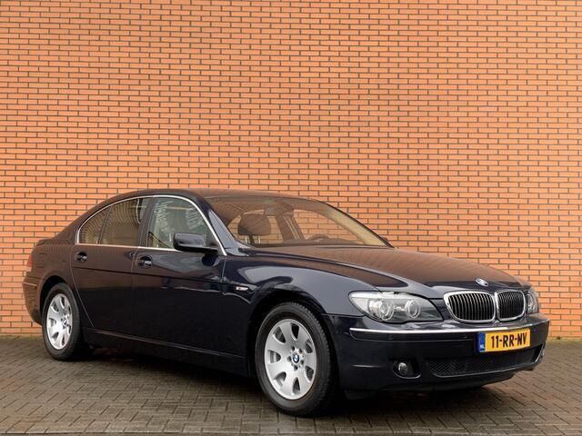 Occasion BMW 740 306 PK (225 kW) 2005 Blauw, metallic lak Sedan