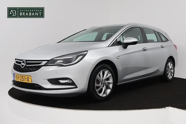 Grijs Gebruikt 2016 Opel Astra Innovation Stationwagen | € 10.945 (Eerlijke prijs) - Afbeelding 1/4