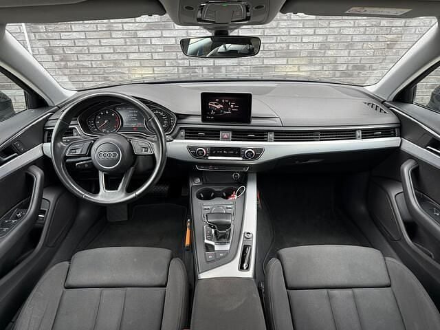 Occasion Audi A4 Sport 150 PK (110 kW) 2018 Zwart (metallic) Stationwagen