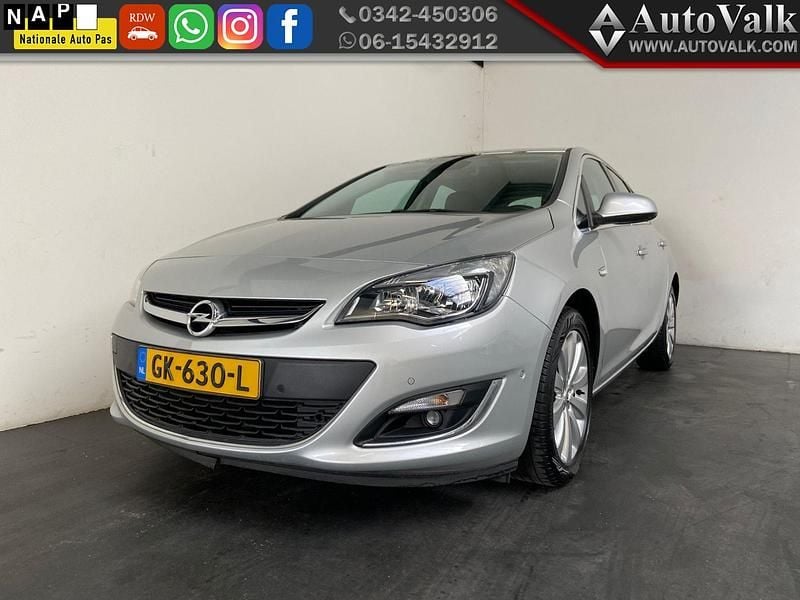 Occasion Opel Astra Cosmo 142 PK (104 kW) 2014 Grijs Hatchback