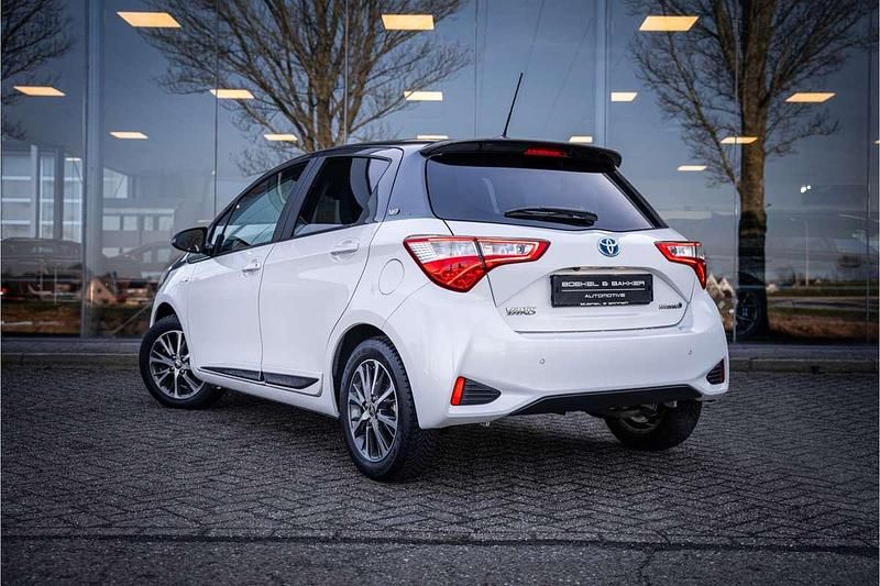 Occasion Toyota Yaris Hybrid Edition 2019 Wit Hatchback
