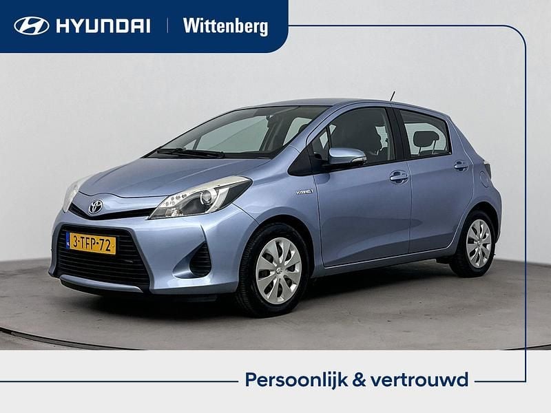 Blauw Gebruikt 2014 Toyota Yaris Hybrid Hatchback | € 10.900 (Eerlijke prijs) - Afbeelding 1/4