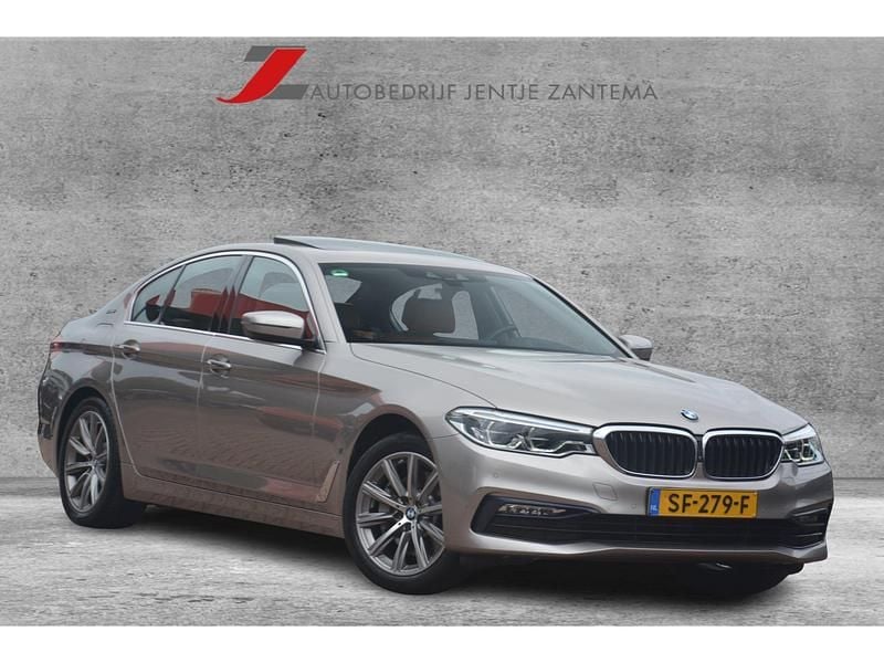 Grijs Occasion 2018 BMW 530 Executive Sedan | € 28.999 (Iets duurder) - Afbeelding 1/4