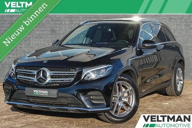 Zwart Occasion 2018 Mercedes GLC250 AMG line SUV | € 33.495 (Super prijs) - Afbeelding 1/4
