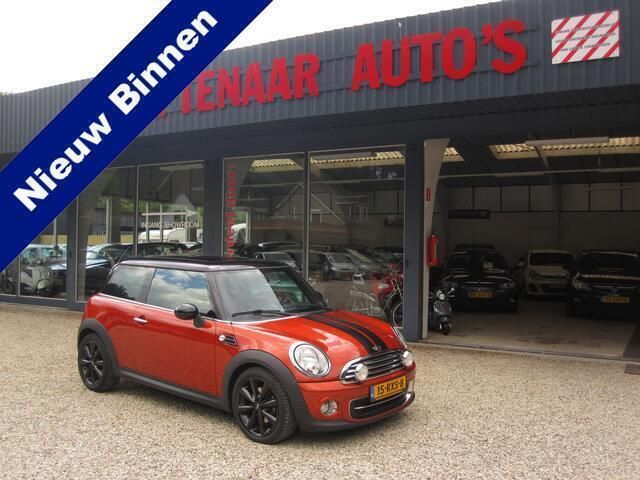 Occasion Mini Cooper Business 123 PK (90 kW) 2011 Oranje Hatchback