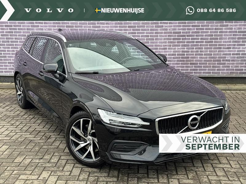 Zwart Gebruikt 2020 Volvo V60 Momentum Stationwagen | € 25.694 (Eerlijke prijs) - Afbeelding 1/4