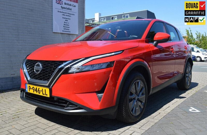 Rood Gebruikt 2022 Nissan Qashqai Visia SUV | € 21.950 (Super prijs) - Afbeelding 1/4