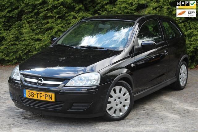 Zwart Gebruikt 2006 Opel Corsa Hatchback | € 1.950 (Goede deal) - Afbeelding 1/4