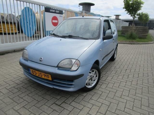 Blauw Gebruikt 2002 Fiat Seicento Hatchback | € 499 (Goede deal) - Afbeelding 1/4