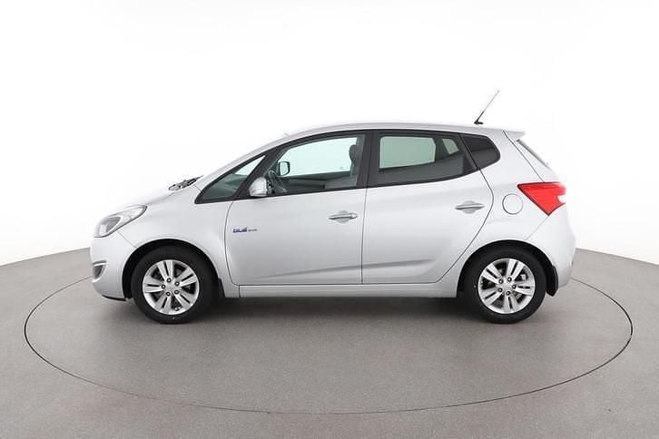 Occasion Hyundai ix20 Basis 90 PK (66 kW) 2016 Grijs Hatchback