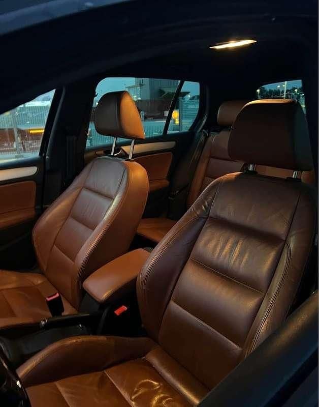 Occasion VW Golf V Highline 140 PK (102 kW) 2009 Blauw Stationwagen