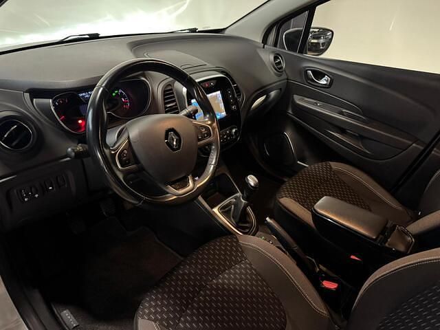 Occasion Renault Captur Intens 90 PK (66 kW) 2018 Grijs (metallic) SUV