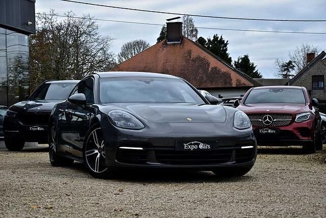 Occasion Porsche Panamera 4 Executive 330 PK (242 kW) 2018 Grijs Sedan