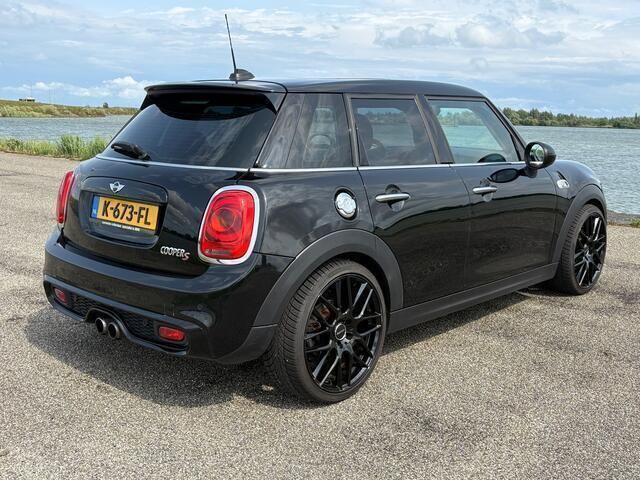 Occasion Mini Cooper S Chili 192 PK (141 kW) 2015 Zwart Hatchback