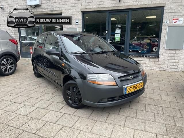 Zwart Gebruikt 2005 Chevrolet Kalos Hatchback | € 1.950 (Iets duurder) - Afbeelding 1/4