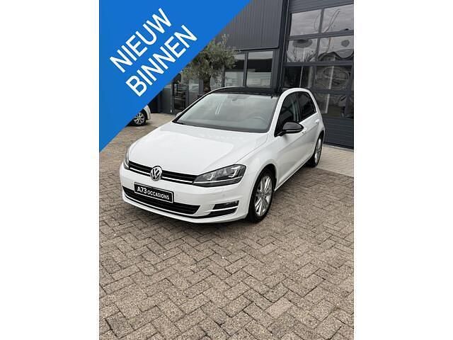 Wit Occasion 2013 VW Golf VII Trendline Hatchback | € 10.450 (Eerlijke prijs) - Afbeelding 1/4
