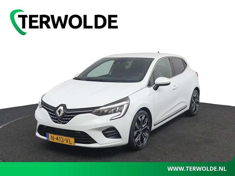 Blanc glacier 369 Gebruikt 2022 Renault Clio V Intens Hatchback | € 12.945 (Eerlijke prijs) - Afbeelding 1/4