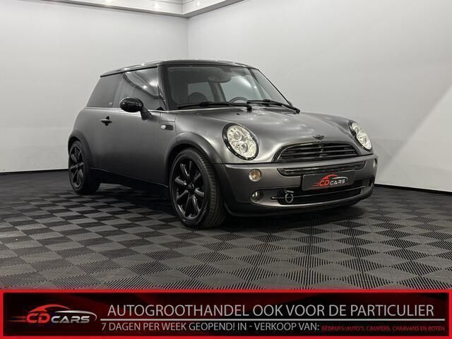 Grijs Gebruikt 2005 Mini Cooper Chili Hatchback | € 3.500 (Eerlijke prijs) - Afbeelding 1/4