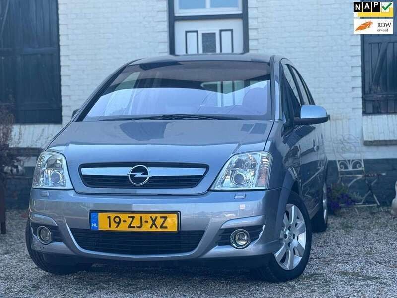 Grijs Gebruikt 2008 Opel Meriva Cosmo MPV | € 4.750 (Duur) - Afbeelding 1/4