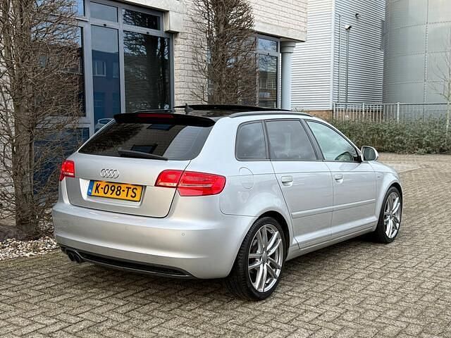 Occasion Audi A3 Sportback Attraction 125 PK (91 kW) 2009 Grijs Hatchback