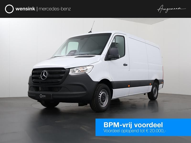 Wit Nieuw 2024 Mercedes Sprinter Van | € 44.380 - Afbeelding 1/4