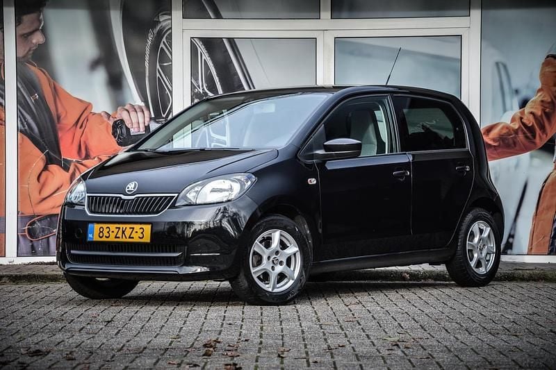 Zwart Gebruikt 2013 Skoda Citigo Ambition Hatchback | € 7.950 (Eerlijke prijs) - Afbeelding 1/4