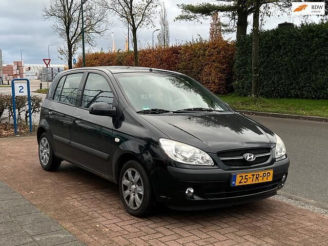 Zwart Gebruikt 2007 Hyundai Getz Active Hatchback | € 1.450 (Eerlijke prijs) - Afbeelding 1/4