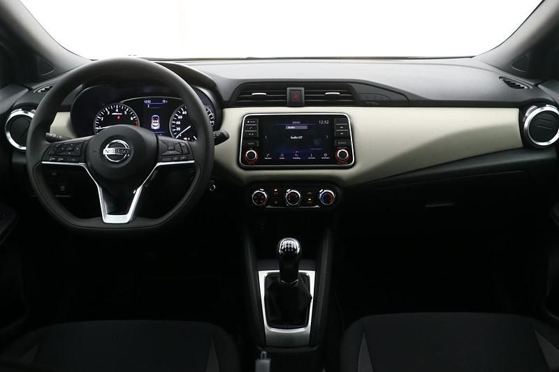 Occasion Nissan Micra Acenta 92 PK (67 kW) 2022 Zwart Hatchback