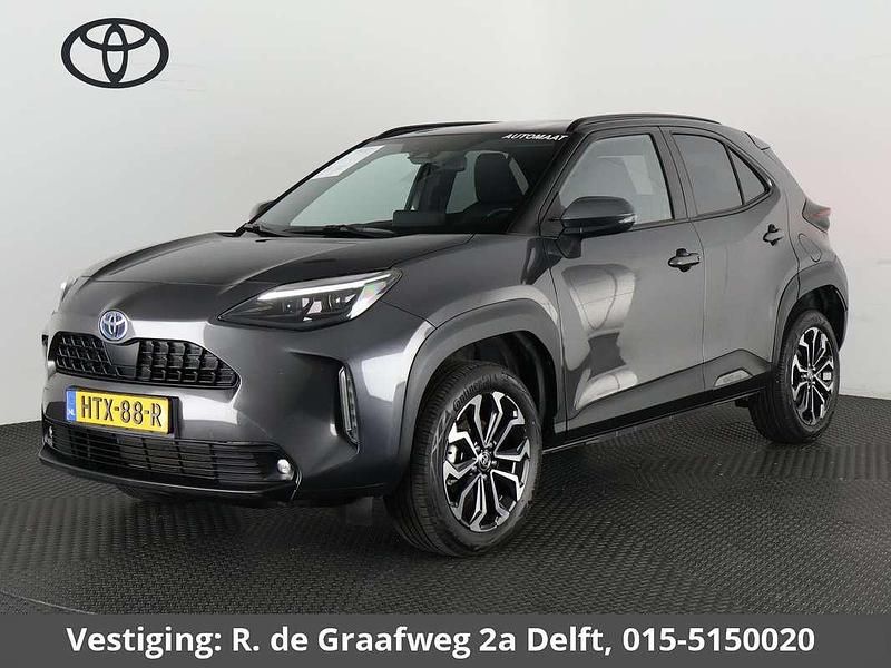 Grijs Gebruikt 2023 Toyota Yaris Cross SUV | € 28.200 (Eerlijke prijs) - Afbeelding 1/3