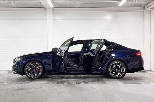 Occasion BMW i5 Comfort Edition 442 kW (601 PK) 2024 Bmw individual tansanit metallic (blauw metallic) Sedan