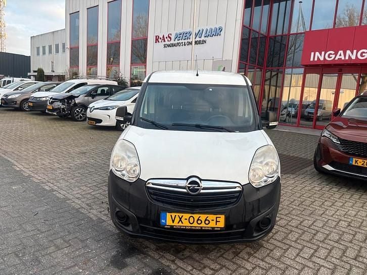 Occasion 2016 Opel Combo | € 3.950 (Goede deal) - Afbeelding 1/4