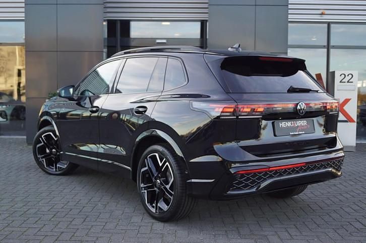 Occasion VW Tiguan Pro 150 PK (110 kW) 2024 Zwart SUV