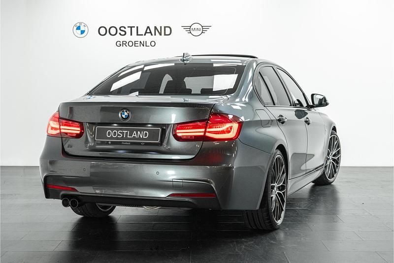 Occasion BMW 320 Executive 184 PK (135 kW) 2019 Grijs Sedan