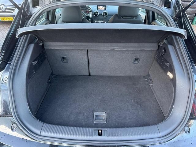 Occasion Audi A1 Sportback Sport 95 PK (69 kW) 2015 Zwart Hatchback