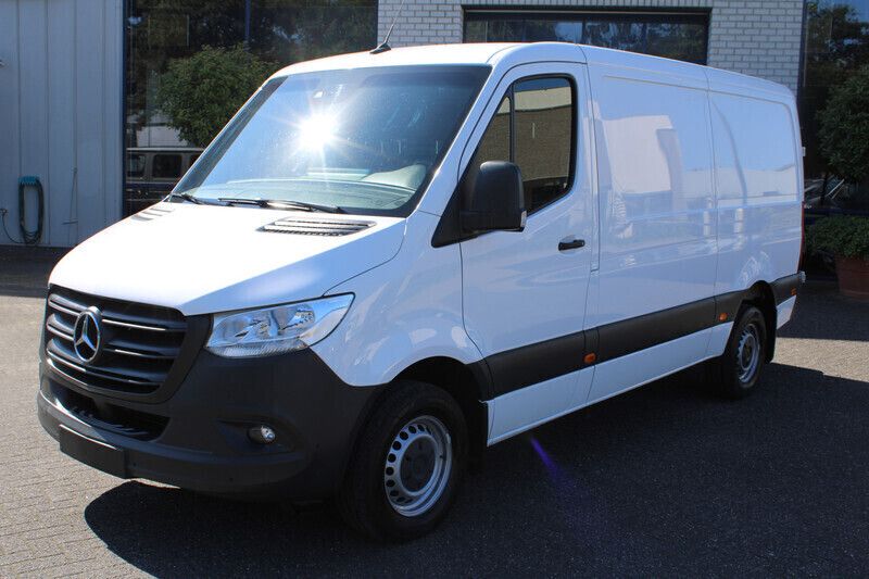 Wit Gebruikt 2019 Mercedes Sprinter Van | € 23.950 (Duur) - Afbeelding 1/4