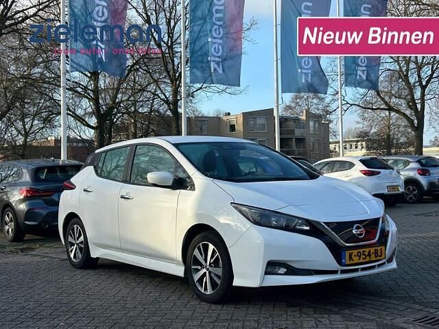 Wit Gebruikt 2020 Nissan Leaf Acenta Hatchback | € 10.845 (Goede deal) - Afbeelding 1/2