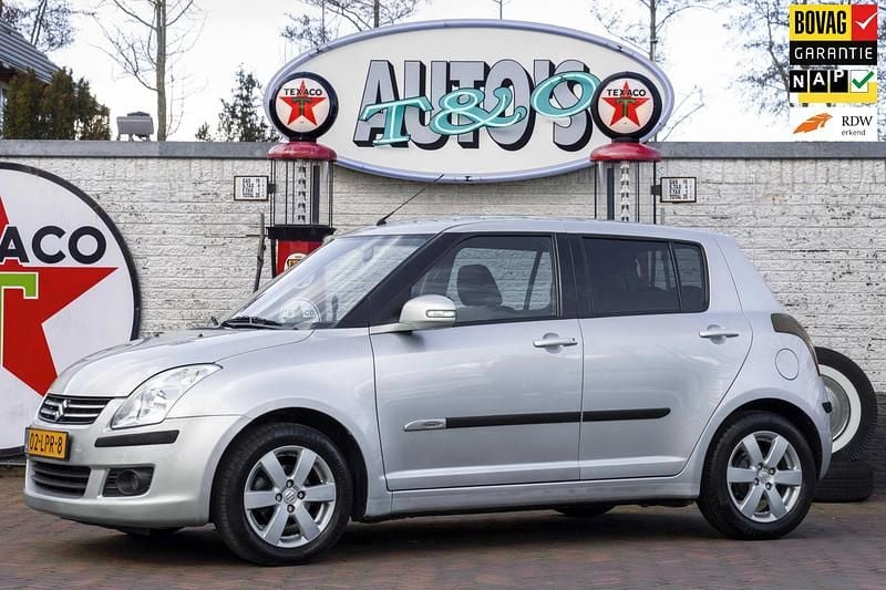 Grijs Occasion 2010 Suzuki Swift Limited Hatchback | € 6.950 (Iets duurder) - Afbeelding 1/4