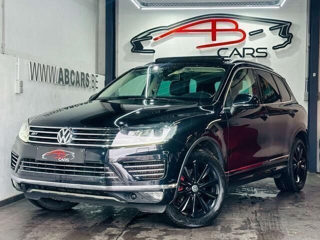 Zwart Occasion 2015 VW Touareg R-line SUV | € 24.990 (Eerlijke prijs) - Afbeelding 1/4