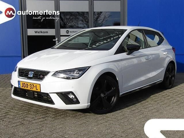 Wit Occasion 2020 Seat Ibiza Black Edition Hatchback | € 16.500 (Eerlijke prijs) - Afbeelding 1/4