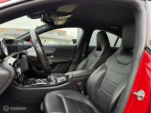 Occasion Mercedes CLA200 Premium Plus 163 PK (119 kW) 2019 Rood Sedan