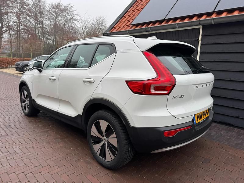 Occasion Volvo XC40 Inscription 211 PK (155 kW) 2022 Wit SUV
