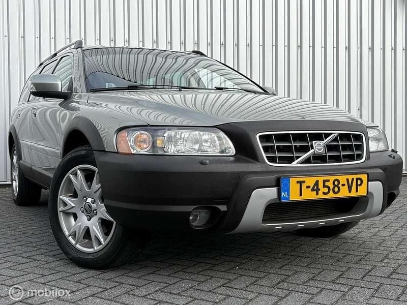 Groen Gebruikt 2006 Volvo XC70 Summum SUV | € 17.995 - Afbeelding 1/3