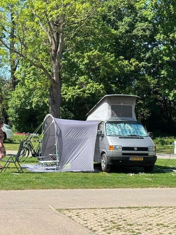 Zilver Gebruikt 1992 VW T4 California Van | € 9.800 - Afbeelding 1/4