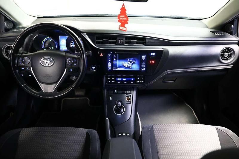 Occasion Toyota Auris Hybrid 136 PK (100 kW) 2018 Blauw Hatchback