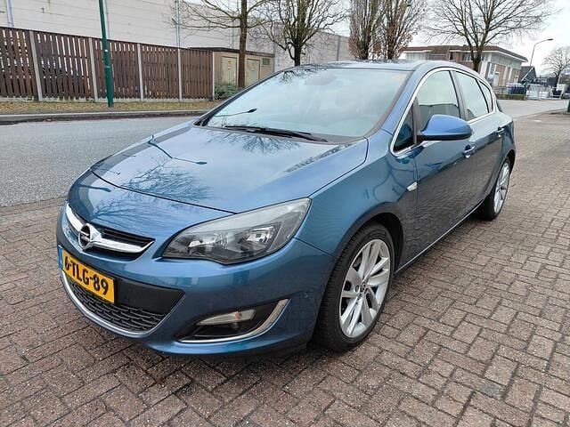 Occasion Opel Astra Sport 120 PK (88 kW) 2014 Blauw (metallic) Hatchback