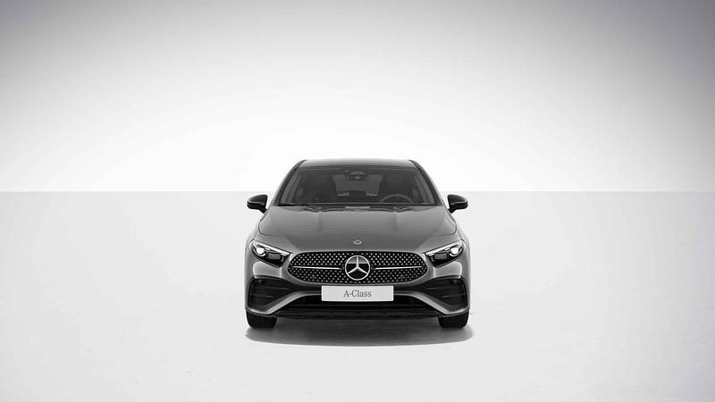 Occasion Mercedes A180 AMG line 136 PK (100 kW) 2023 Grijs Hatchback