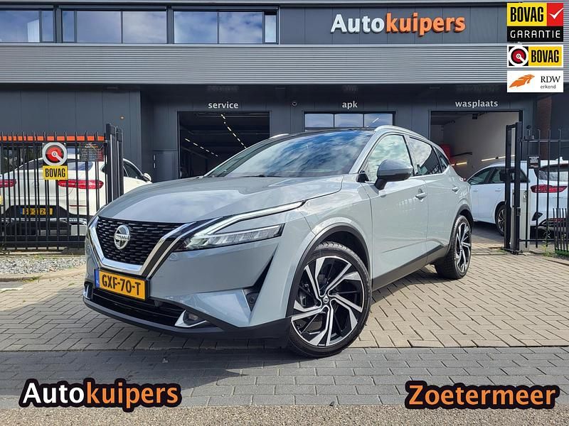 Grijs Gebruikt 2021 Nissan Qashqai Tekna+ SUV | € 29.950 (Eerlijke prijs) - Afbeelding 1/4